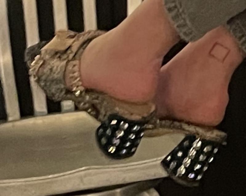 Review Thumbnail Image 1 383582441