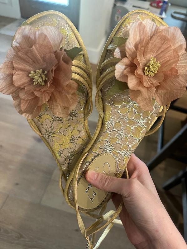 Review Thumbnail Image 0 382023261