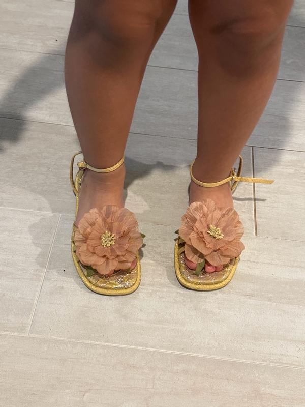 Review Thumbnail Image 0 382123922