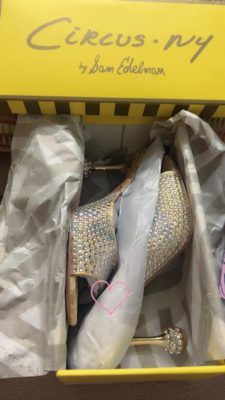 Review Thumbnail Image 0 382183194