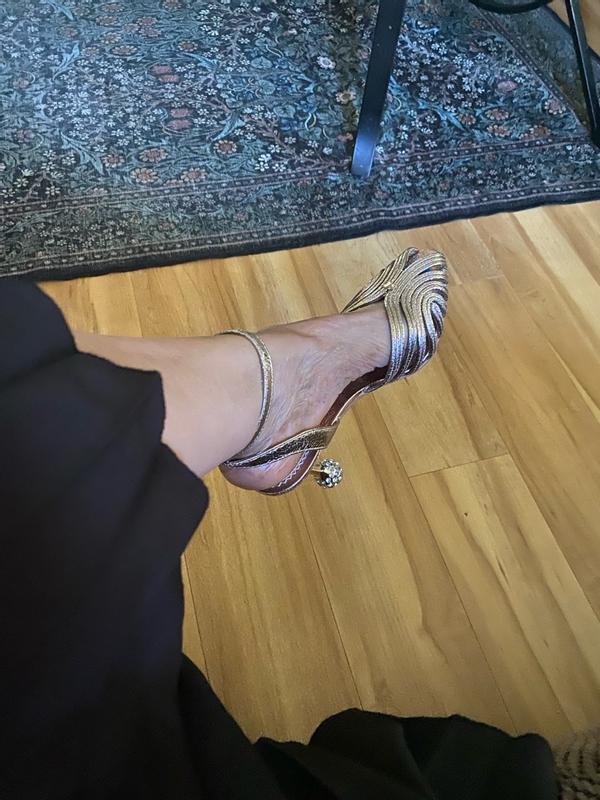 Review Thumbnail Image 0 382064201