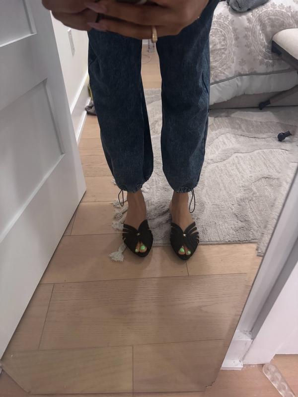 Review Thumbnail Image 0 383756029