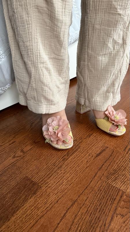 Review Thumbnail Image 1 384748725