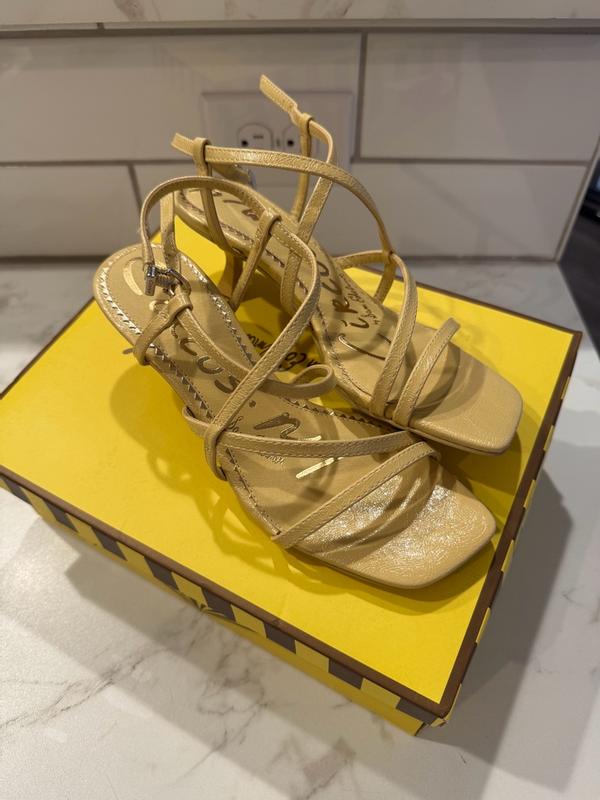 Review Thumbnail Image 2 382563802