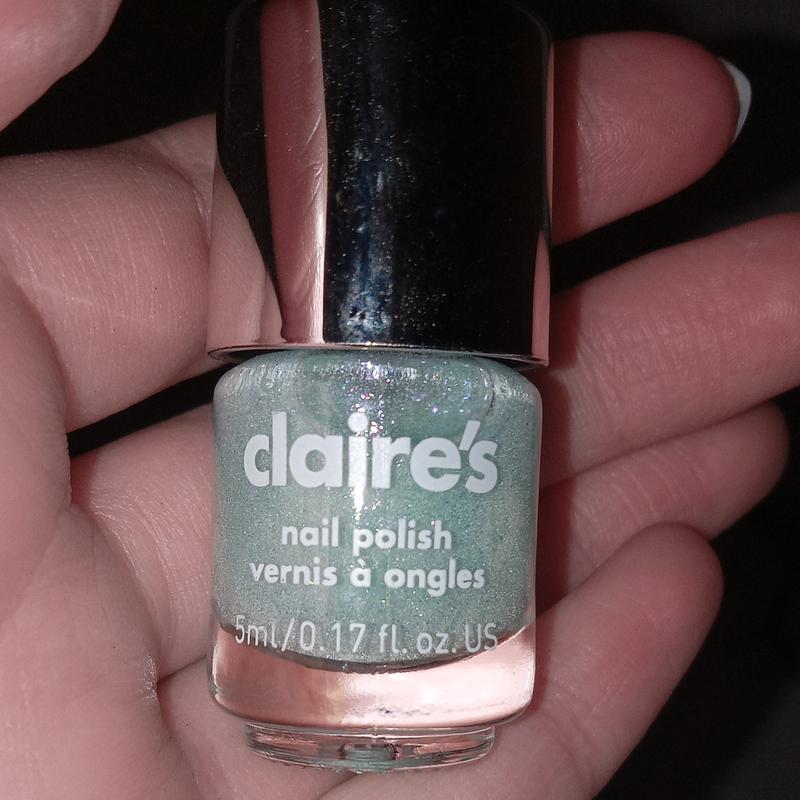 Claire's glow in shop the dark nail polish