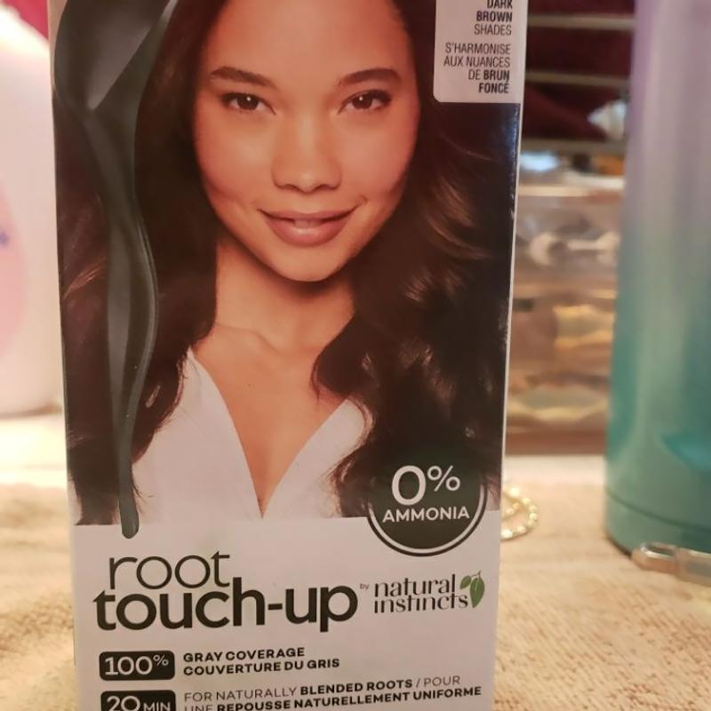 Clairol Root Temp® Root Touch Up by Natural Instincts Permanent Hair Color  in Dark Brown Customer Reviews | Bed Bath & Beyond