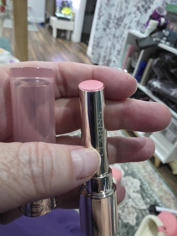 01 Lip balm