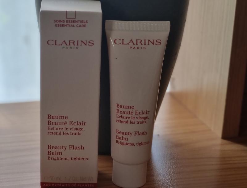 Clarins beauty flash balm