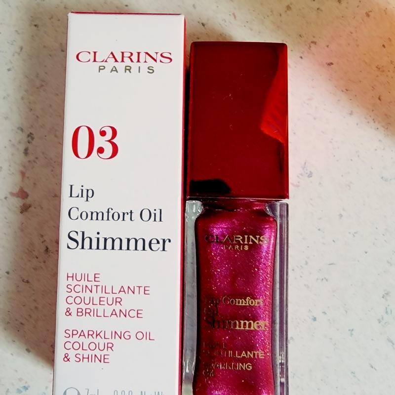 Customer photo for "Best lip oil"