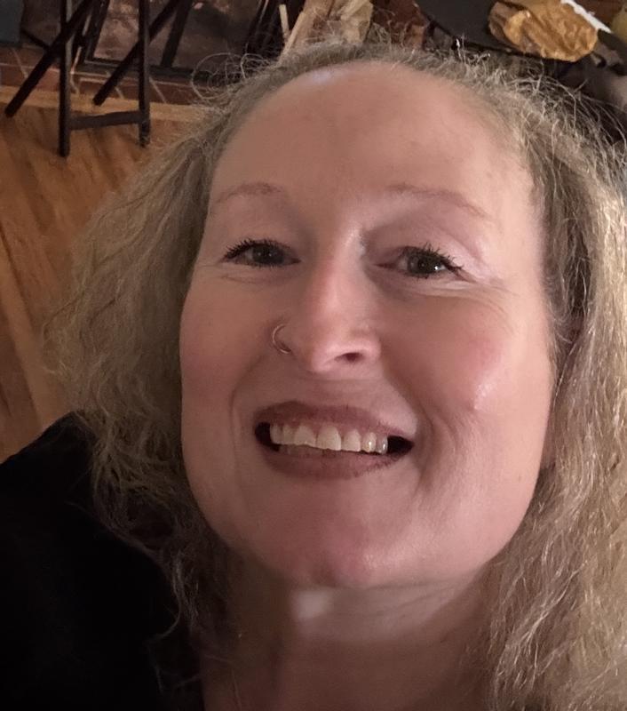 I love my Clarins skin!