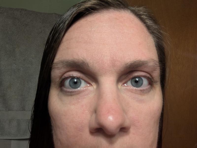 Customer photo for "Unique application, lovely smell"
