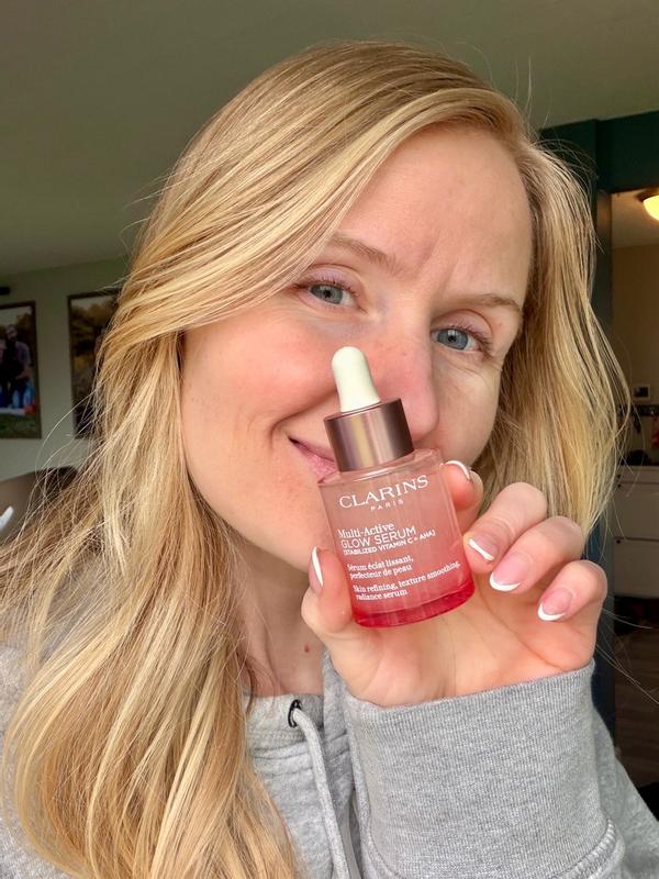 Customer carousel item 8.