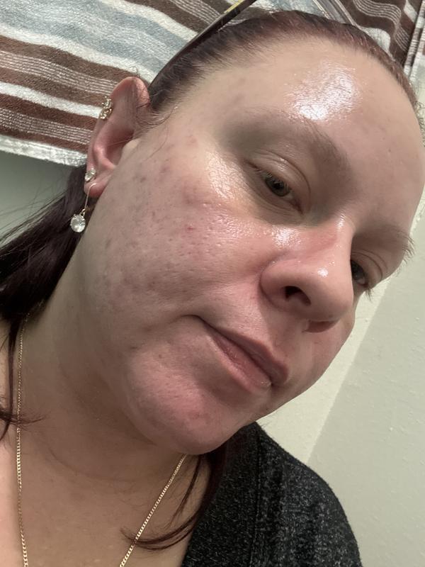 Skin is glowing and well hydrated without feeling greasy