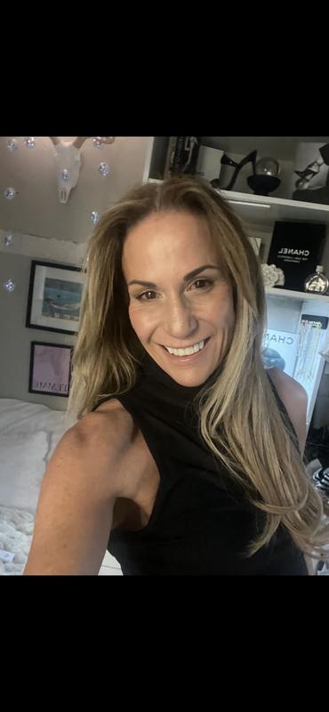 Customer carousel item 1.