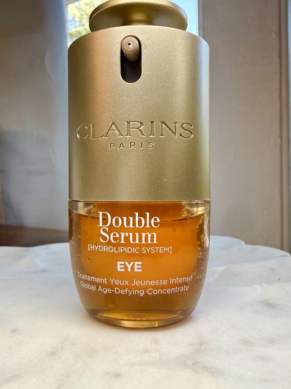 Customer photo for "Smooth wrinkles &keeps under eyes hydrated all day"