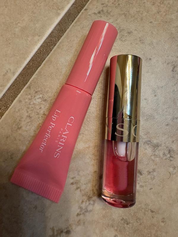 Customer carousel item 7.