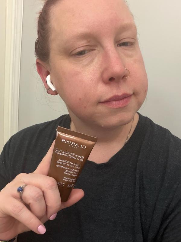 Customer carousel item 9.