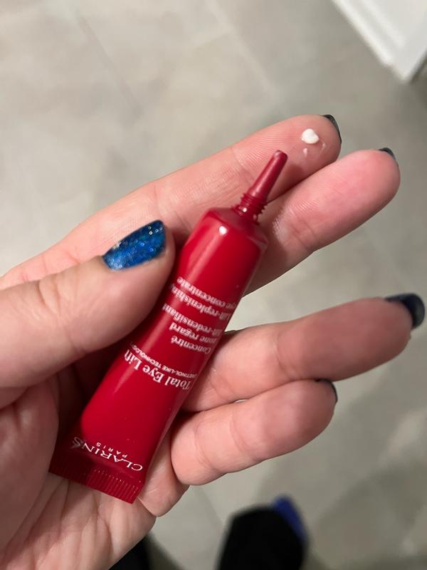 Customer carousel item 3.