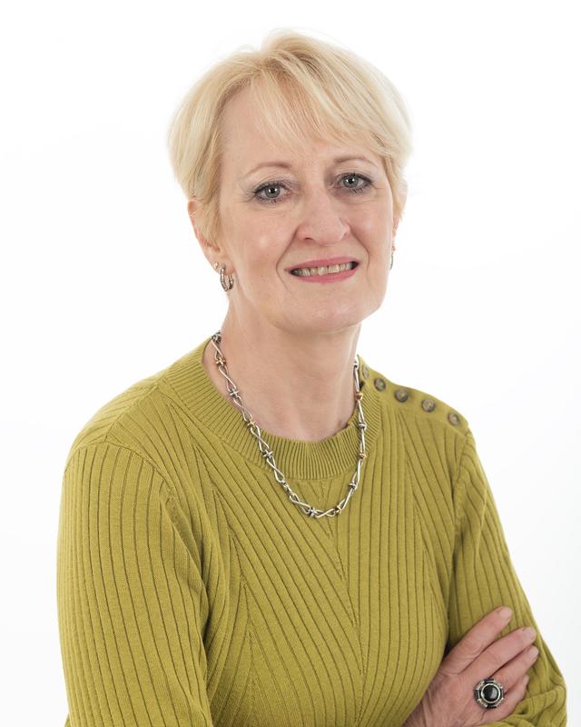 Customer carousel item 1.