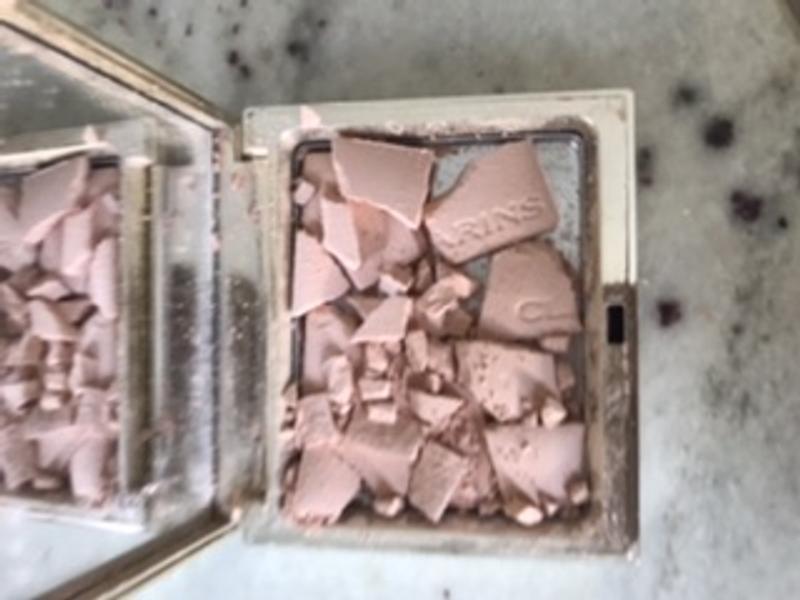 Broken Ever matte powder