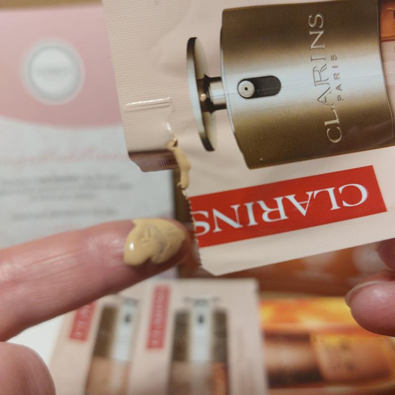 Buy Clarins Double Serum Foundation M1C at Well.ca | Free Shipping