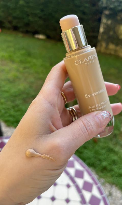 Texture Fondotinta Everlasting di Clarins