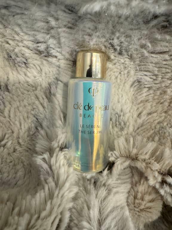 Clé de Peau Beauté The Serum, 30 ml - Macy's