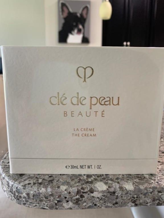 clé de peau BEAUTÉ LA CRÈME 専用ボックス付き Clé de Peau Beauté La Crème, 1.7-oz. - Macy's