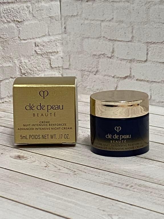 Clé de Peau Advanced Intensive Night Cream with box