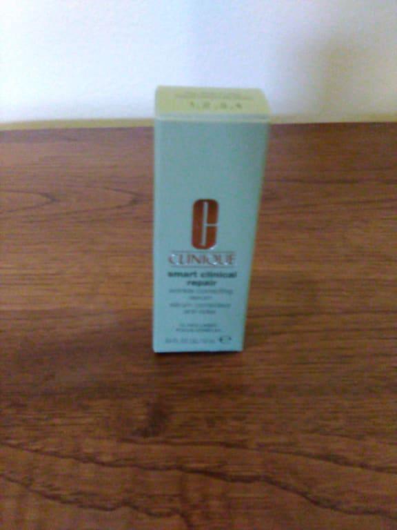 Clinique Smart Clinical Repair Wrinkle Correcting Serum - sample box