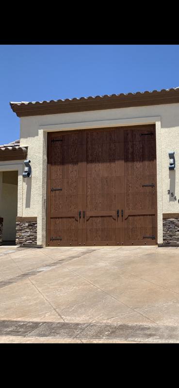 Faux Wood Garage Doors Clopay Canyon Ridge Photos Reviews