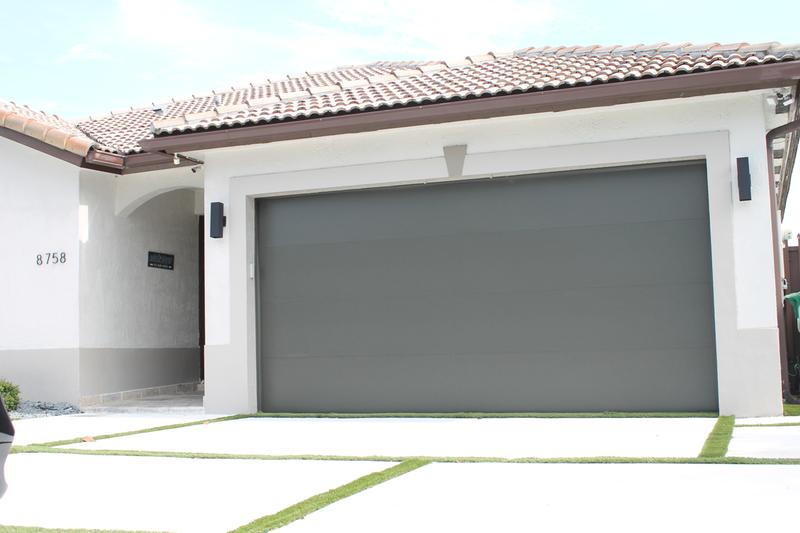 Modern Contemporary Garage Doors Clopay Modern Steel