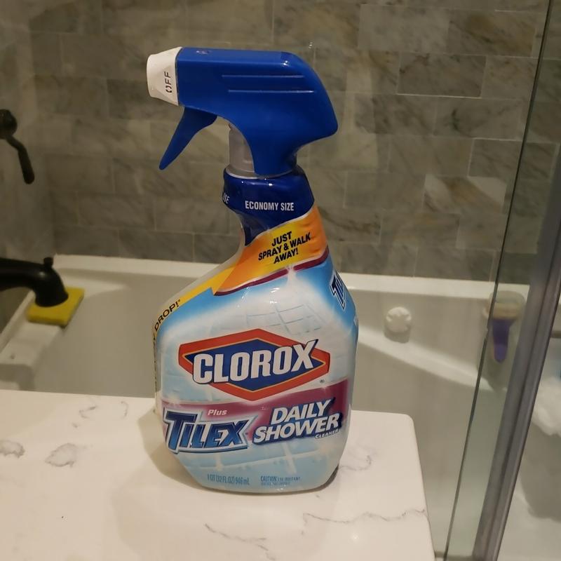 Clorox Plus Tilex Fresh Daily Shower Cleaner, 32 Ounce Spray Bottle  (package May Vary)