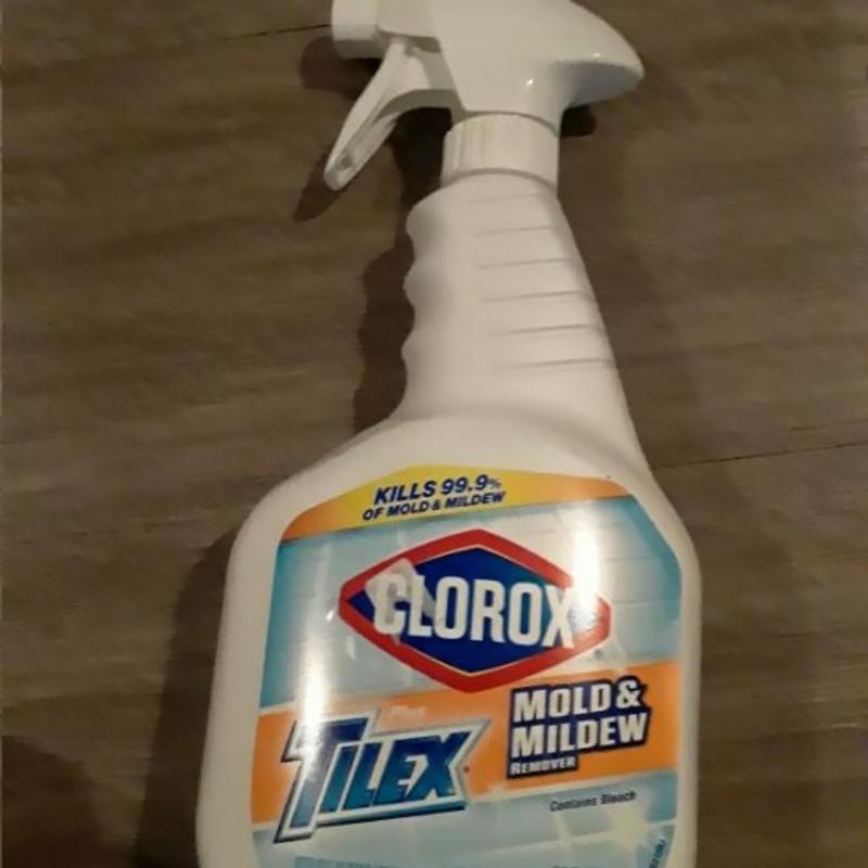 Clorox Tilex Mold and Mildew Remover with Bleach 32-oz in the Grout  Cleaners department at