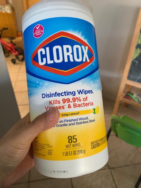 Clorox Disinfecting Cleaning Wipes - Ready-To-Use - Crisp Lemon Scent - 35  / Canister - 420 / Bundle - Yellow