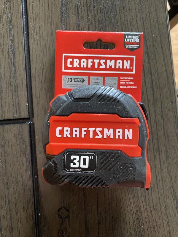 Craftsman compact easy grip. Nice little tape measure. The rubber keeps it  safe when I drop it, which is a lot.