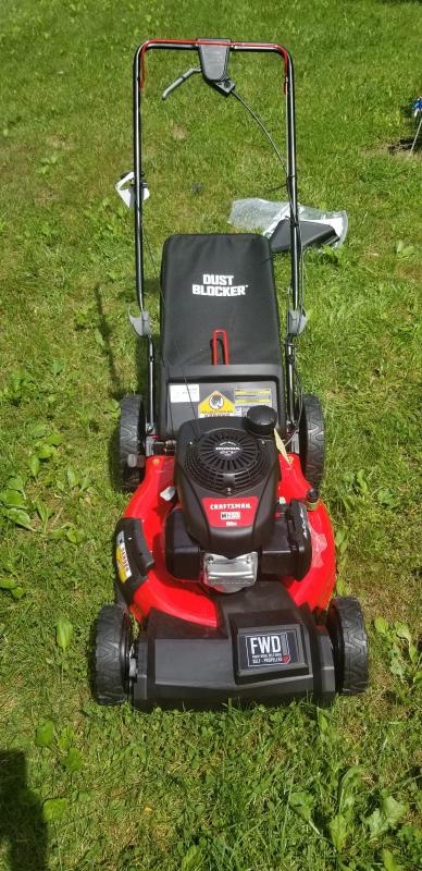 CRAFTSMAN M250 21 in Gas Self propelled Lawn Mower with 160 cc with Honda Engine in the Gas Push Lawn Mowers department at Lowes