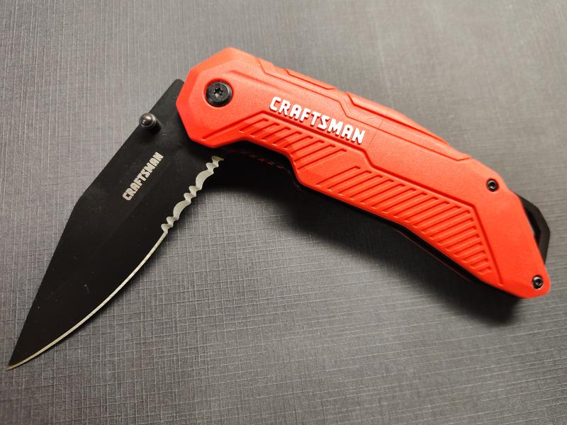CRAFTSMAN 4.31-in High Carbon Stainless Steel Black Oxide Pocket Knife in  the Pocket Knives department at