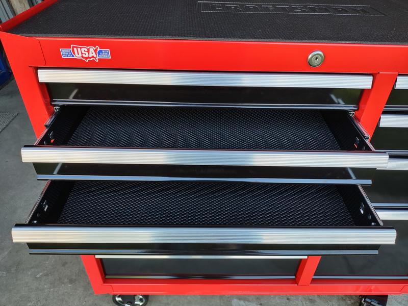 S2000 Series 41-in 10-drawer Steel Rolling Tool Cabinet (red)