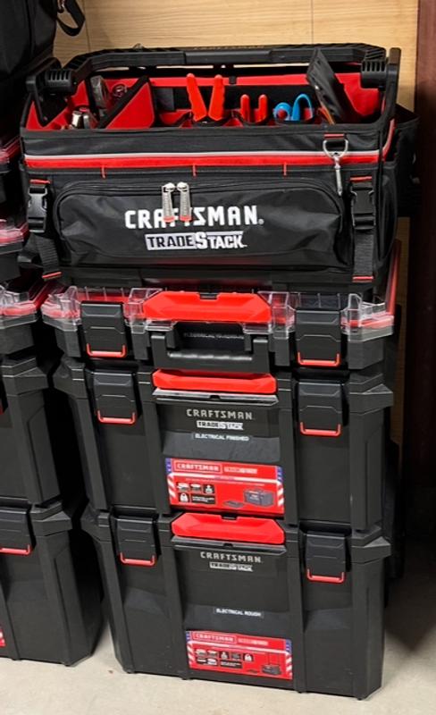 RT-166301 ページ CRAFTSMAN TRADESTACK™ Tool Storage Tower With Tote, Deep