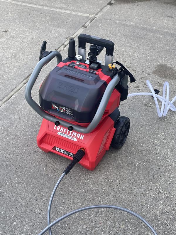 Craftsman Battery-Powered Pressure Washer – First Look