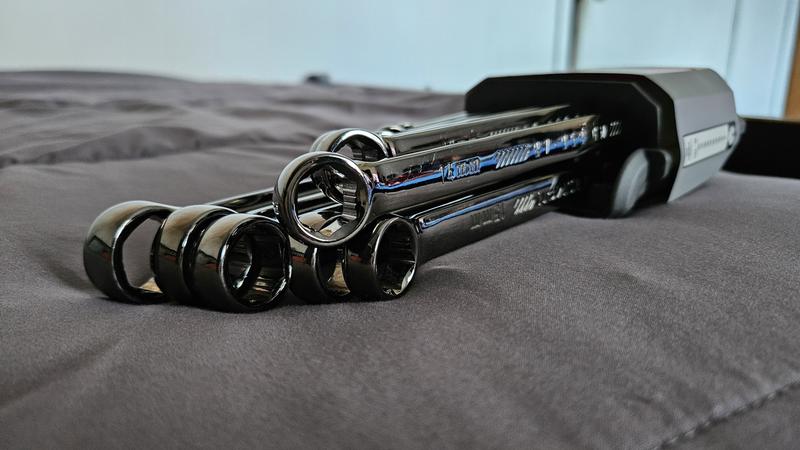 CRAFTSMAN® OVERDRIVE™ Metric Combination Wrench Set (11-Piece)