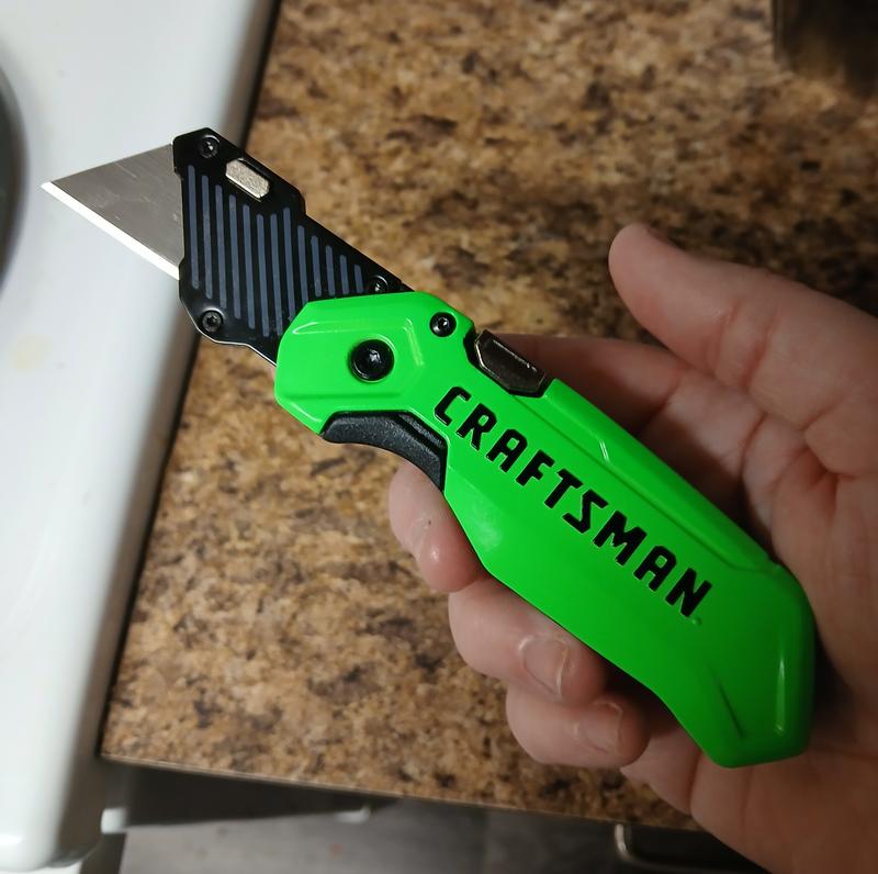 Hi-Vis Folding Utility Knife with 1 Blade Storage