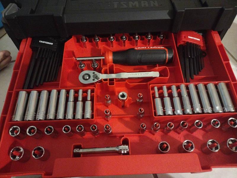 VersaStack™ standard (SAE) and metric mechanics tool set with case