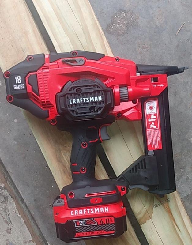 Craftsman battery operated clearance staple gun