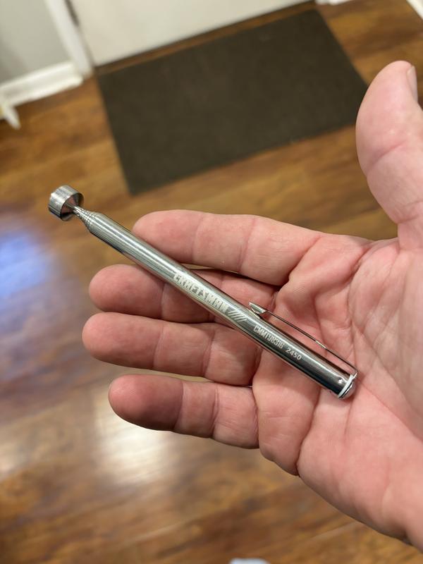 CRAFTSMAN® Auto Telescoping Magnetic Pickup Tool
