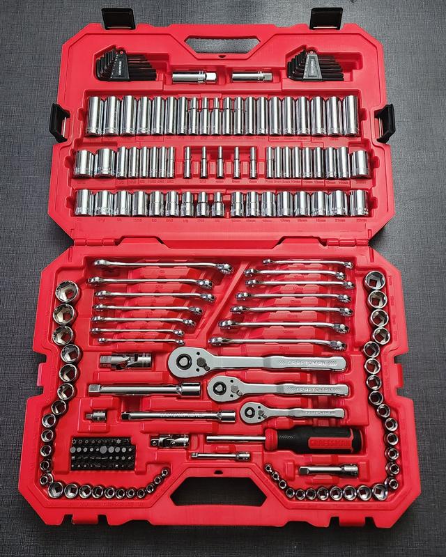 Craftsman 189 deals piece tool set