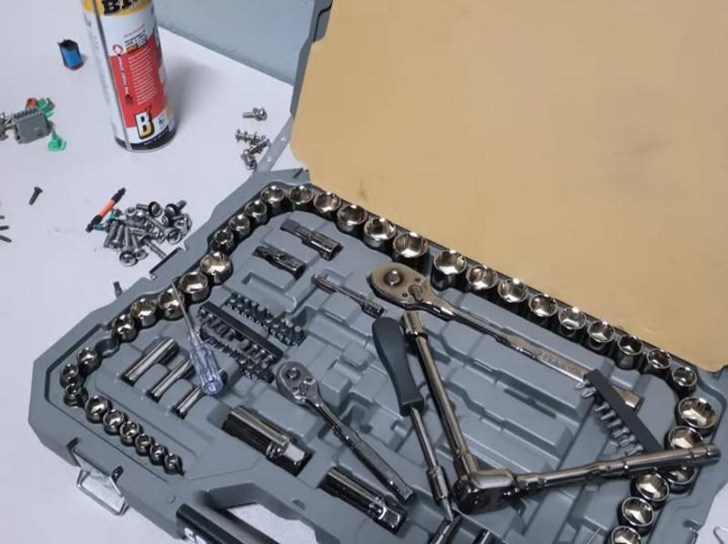 Craftsman 121 Pc Tool Set