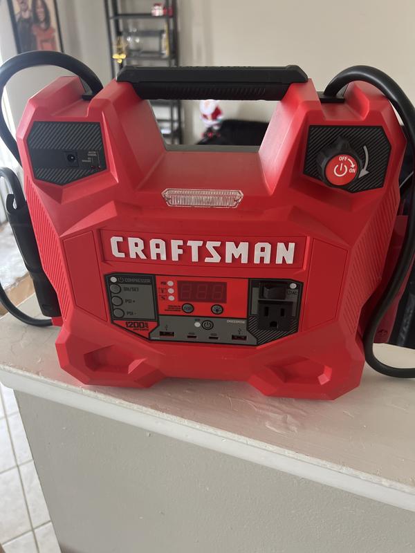 1200 peak amp jump starter and portable power station