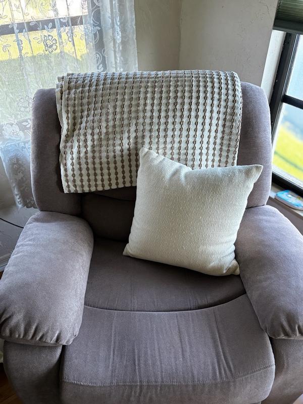 Review Thumbnail Image 0 360998694